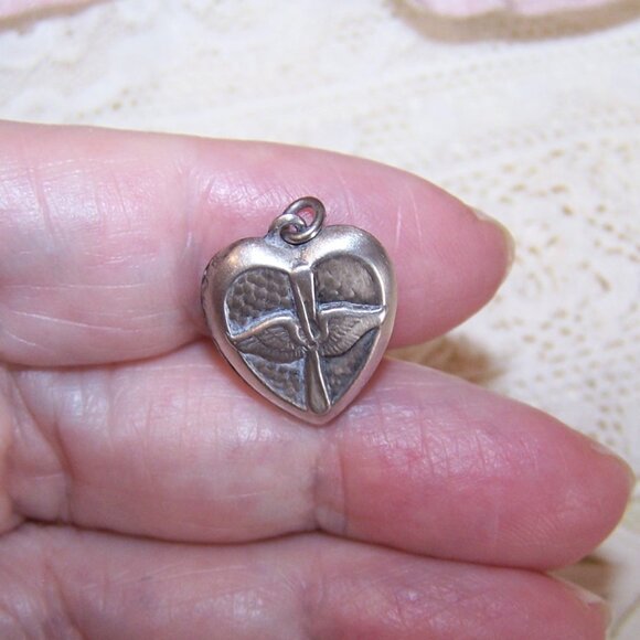 Sterling Silver Puffy Heart Charm - Airplane Propeller and Wings | No Engraving - Picture 4 of 5